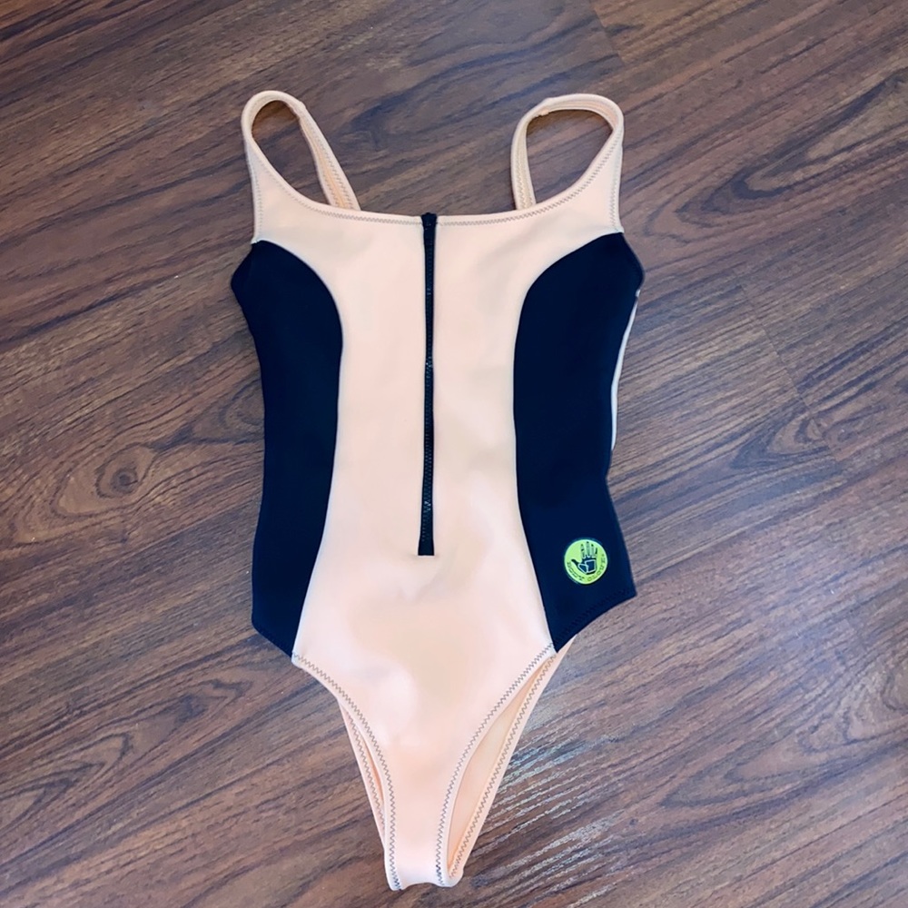 BODY GLOVE ZIP UP ONE PIECE
